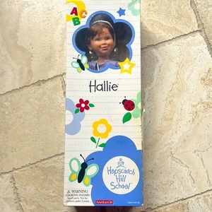 RETIRED AMERICAN GIRL, HALLIE HOPSCOTCH HILL DOLL